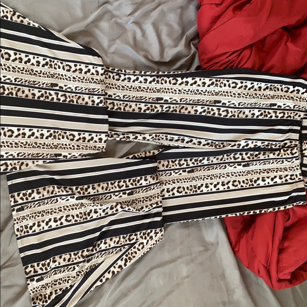 Cheetah flow flare pants